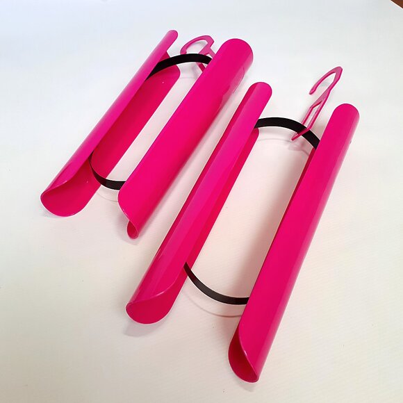 TOMMY HILFIGER Mackenze Zip Up Boots in Black Leather with Gold Hardware - Picture 16 of 16